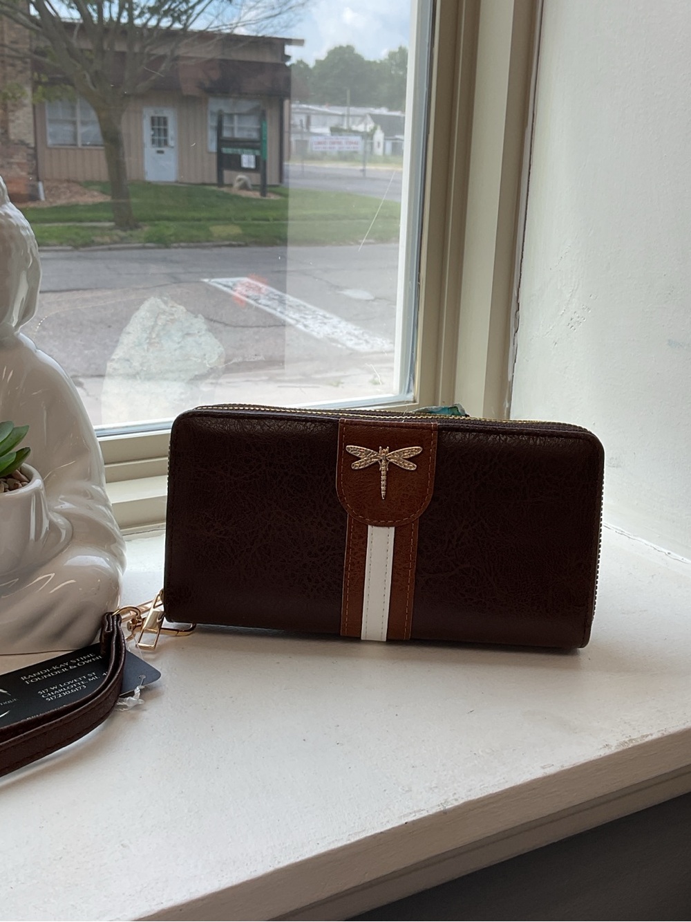 Classic Brown Zip-Around Wallet with Stripe and Dragonfly Detail
